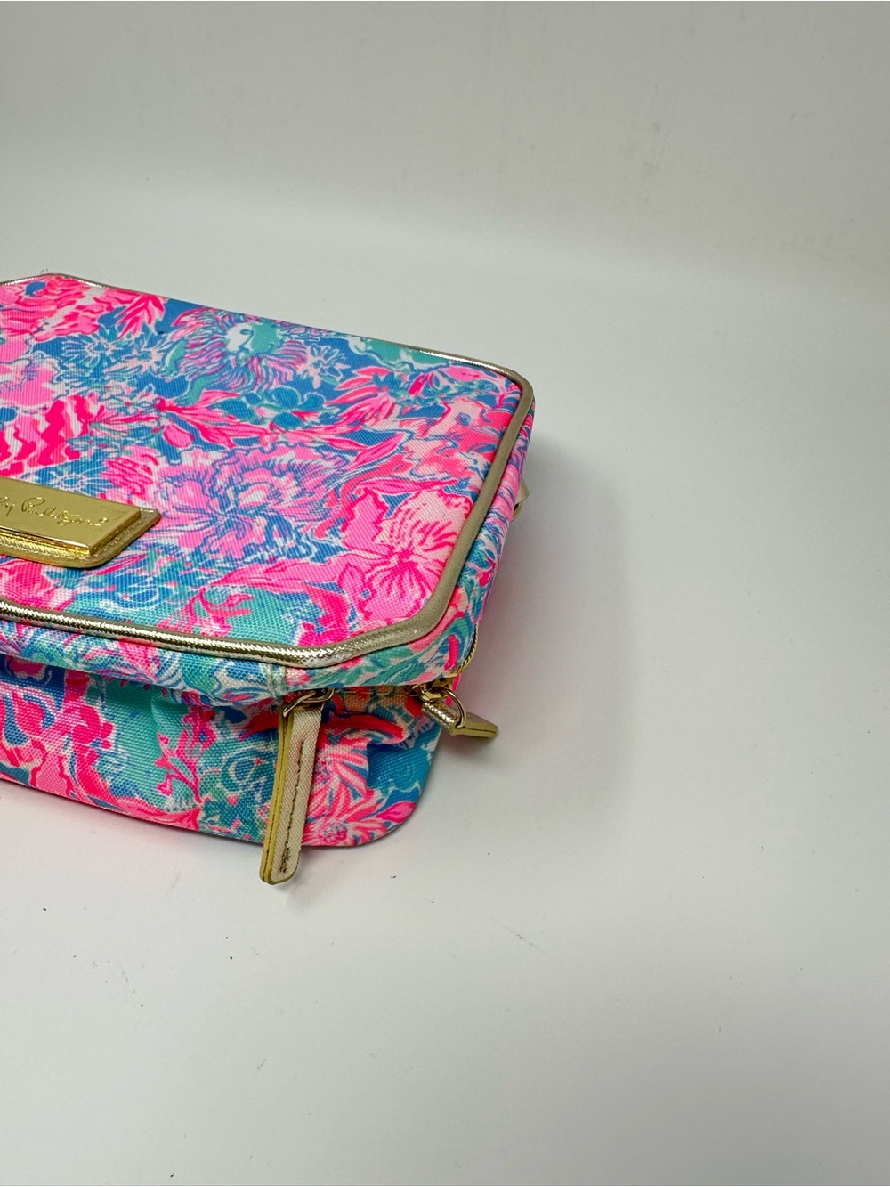 Lilly Pulitzer Tropical Print Insulated Lunch Cooler Crossbody Bag - Picture 6 of 15